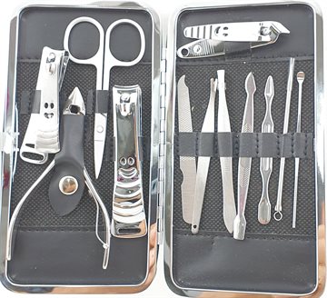 Manicure Set in Pouch