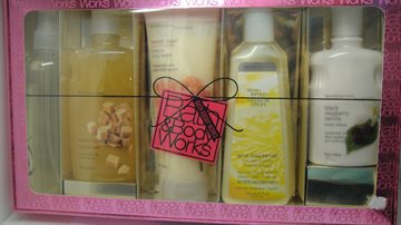 Bath & Body Works (5 arts in one pack) 